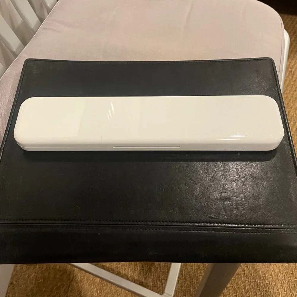 NEW Apple Watch Sport White Plastic Storage Case